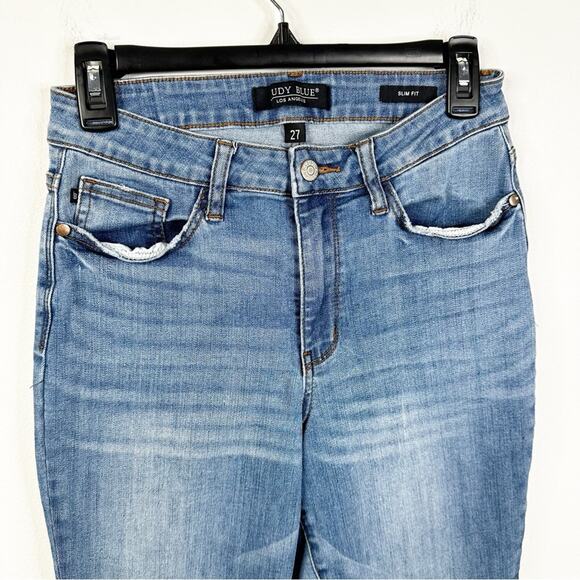 Judy Blue High Rise Slim Fit Blue Wash Frayed Ankle Jeans Size 27 - Picture 2 of 8